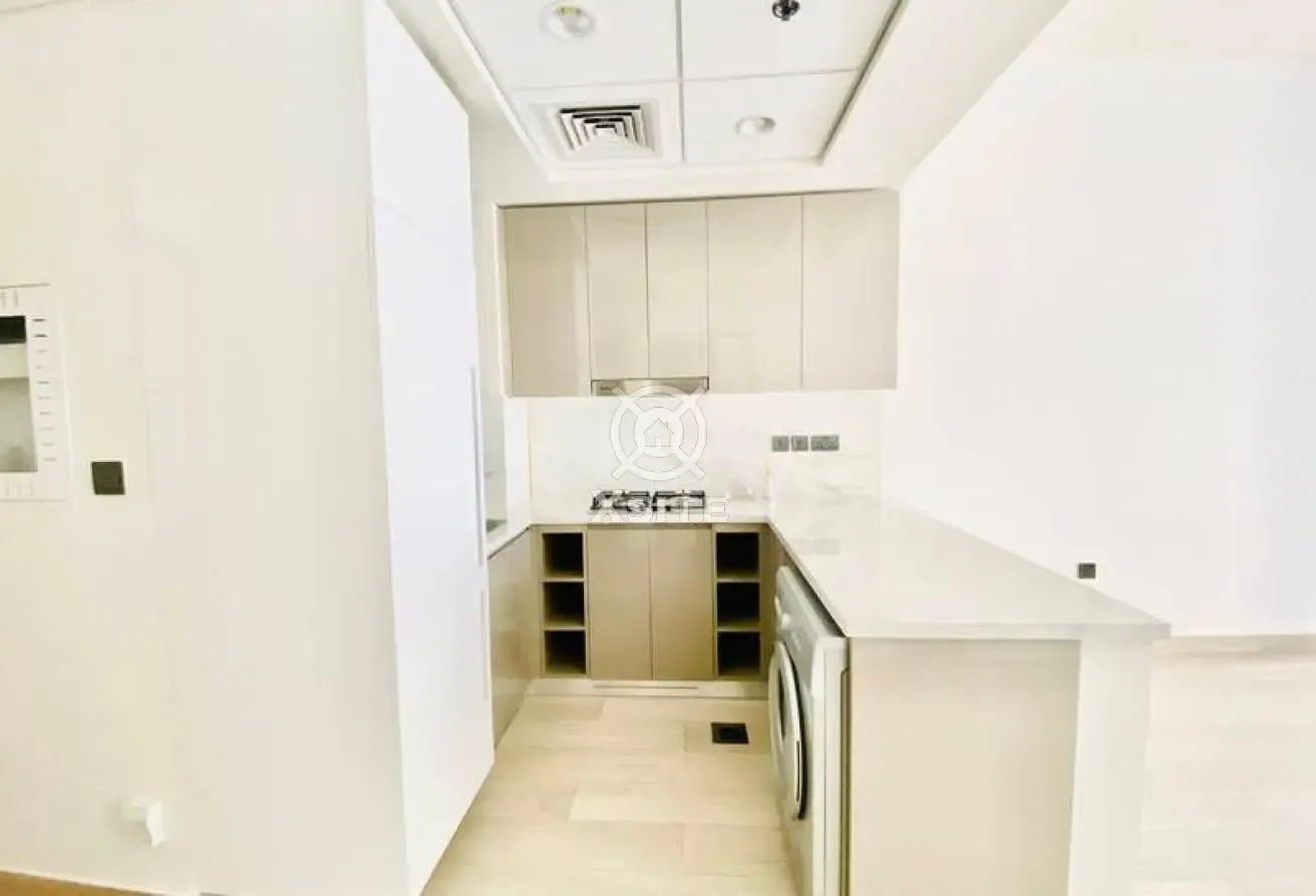 Pets Friendly | Big Terrace |Multiple Cheques