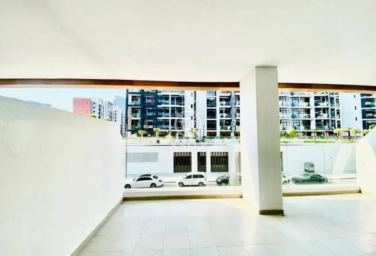 Pets Friendly | Big Terrace |Multiple Cheques