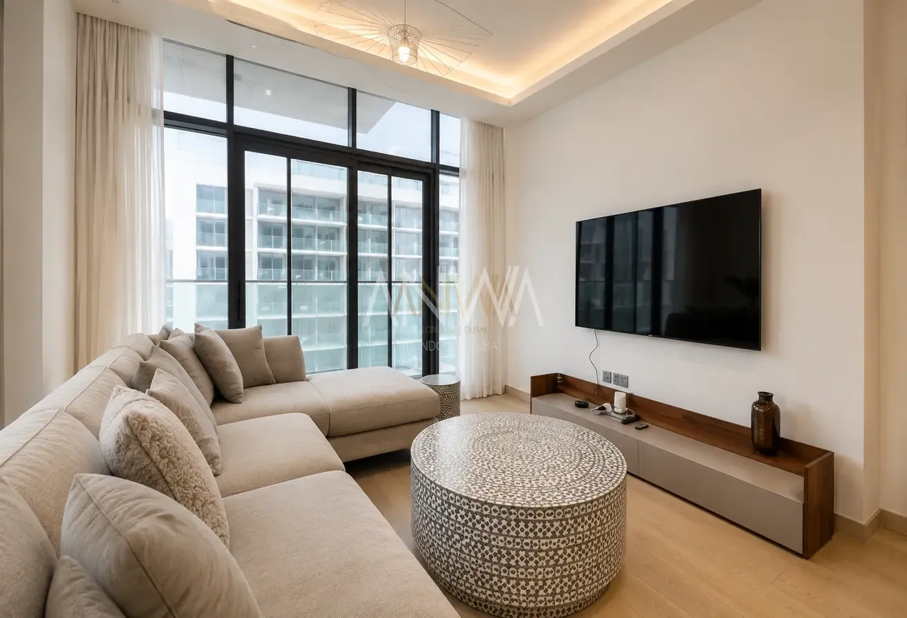 Luxury 2BR | Near Downtown | Waterfront Living