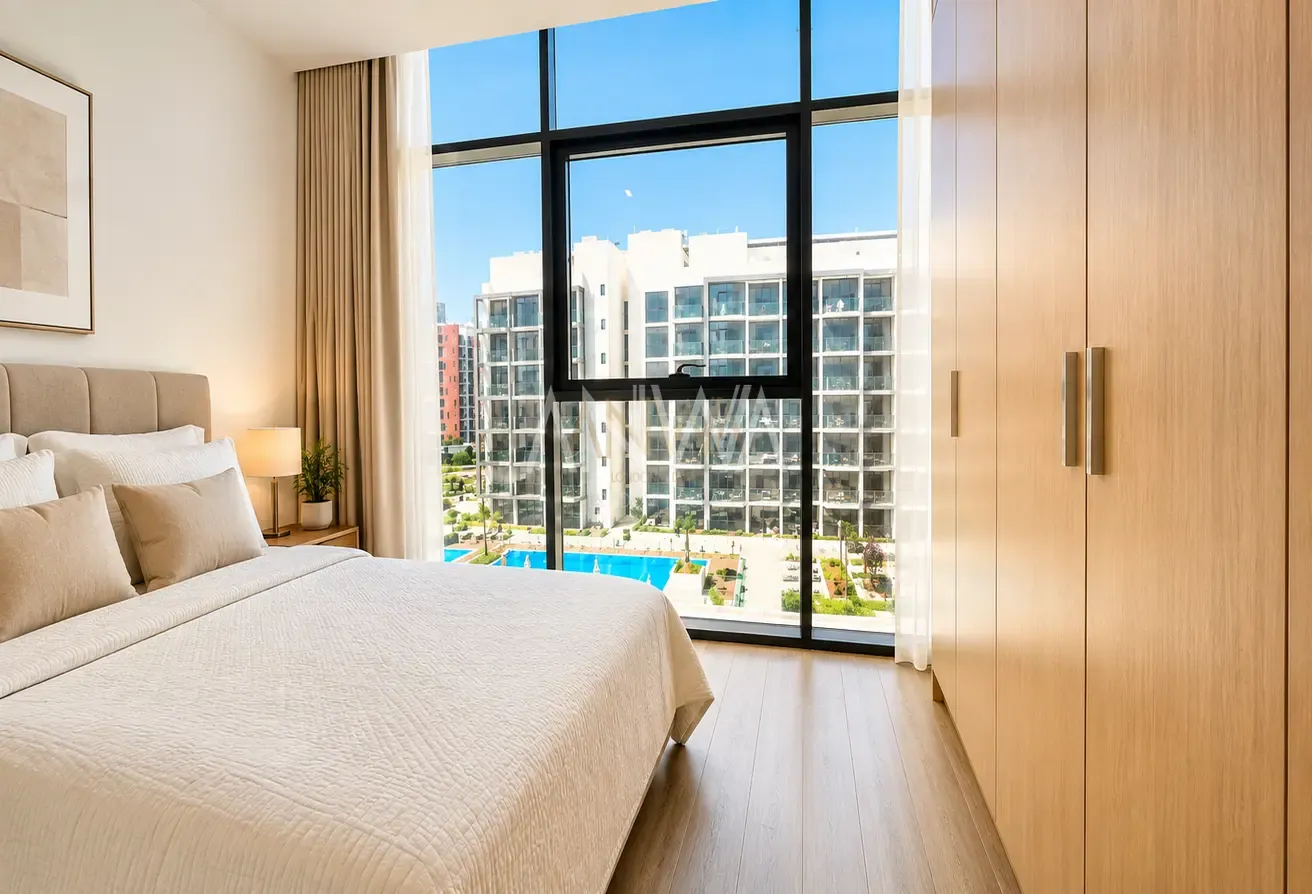 Luxury 2BR | Near Downtown | Waterfront Living