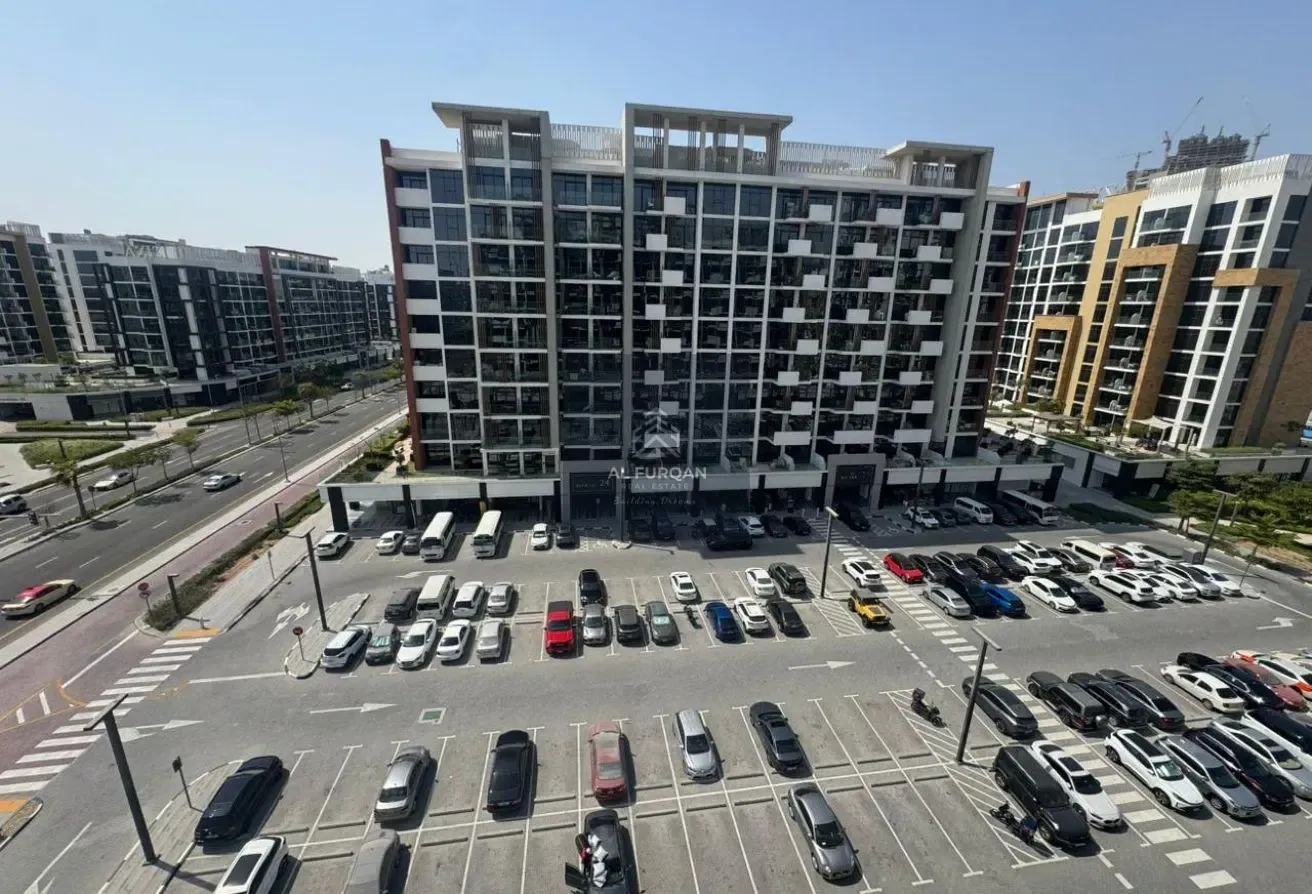 Studio Apartment in Meydan with Covered Parking