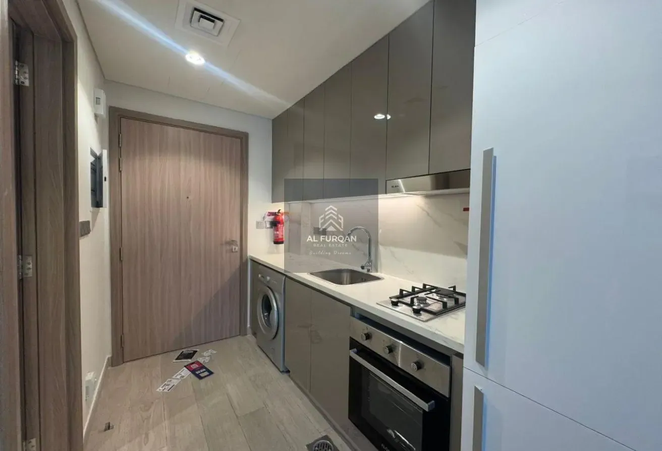 Studio Apartment in Meydan with Covered Parking