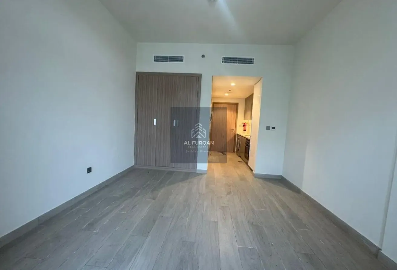 Studio Apartment in Meydan with Covered Parking