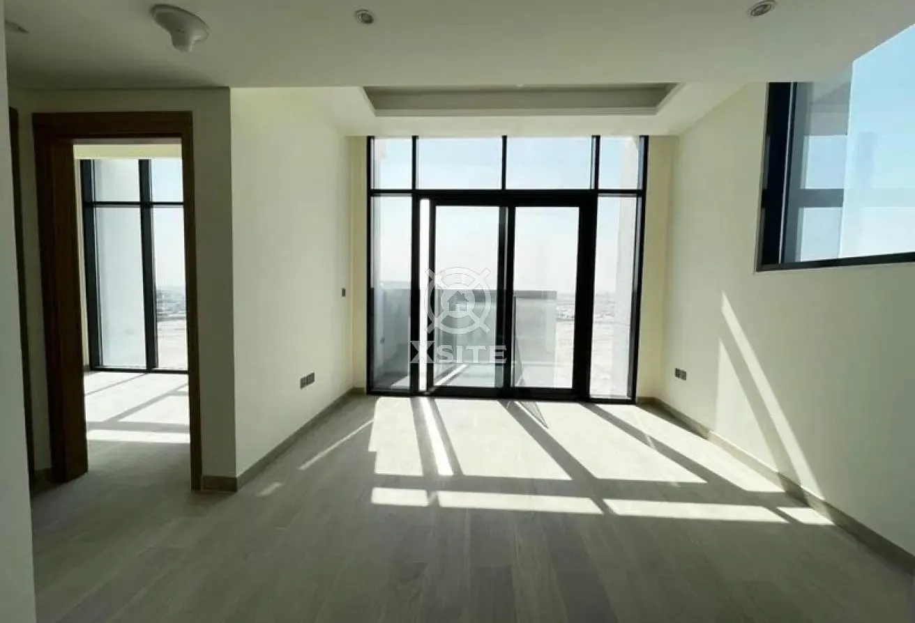 Unfurnished| Kitchen Appliances |Prime Location