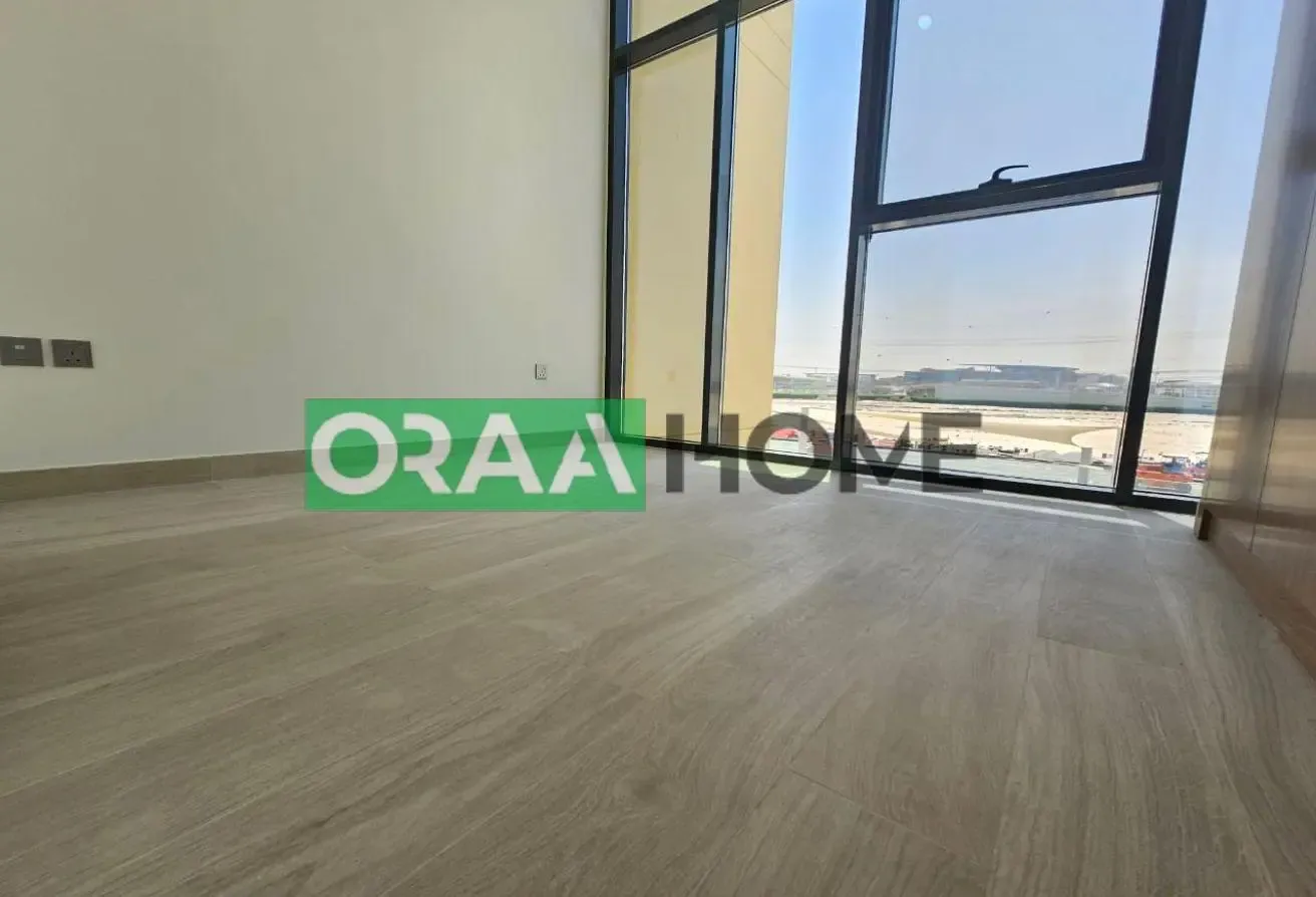 Two Bathrooms, Pool View, Chiller Free
