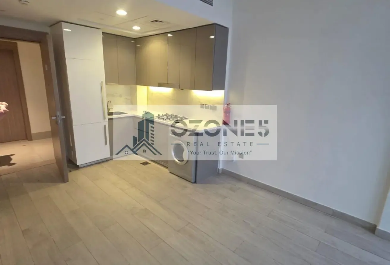 Amazing Unit, Chiller Free, High Floor