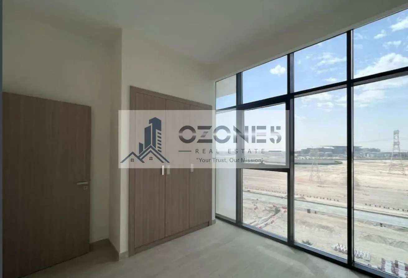 Amazing Unit, Chiller Free, High Floor