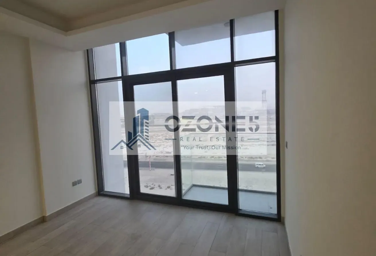 Amazing Unit, Chiller Free, High Floor