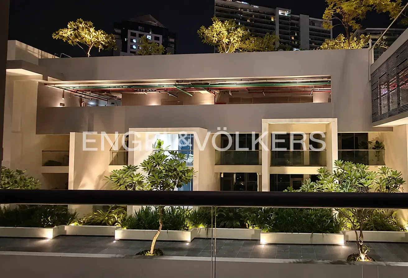 Available Now | Unfurnished | Modern