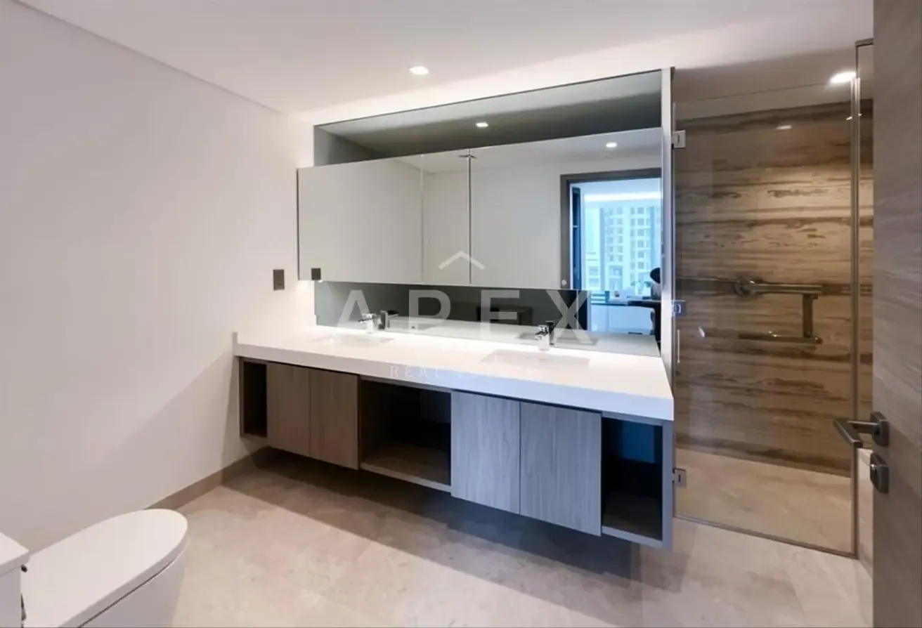 BURJ VIEW | 1BR STERLING EAST | PRIME LOCATION
