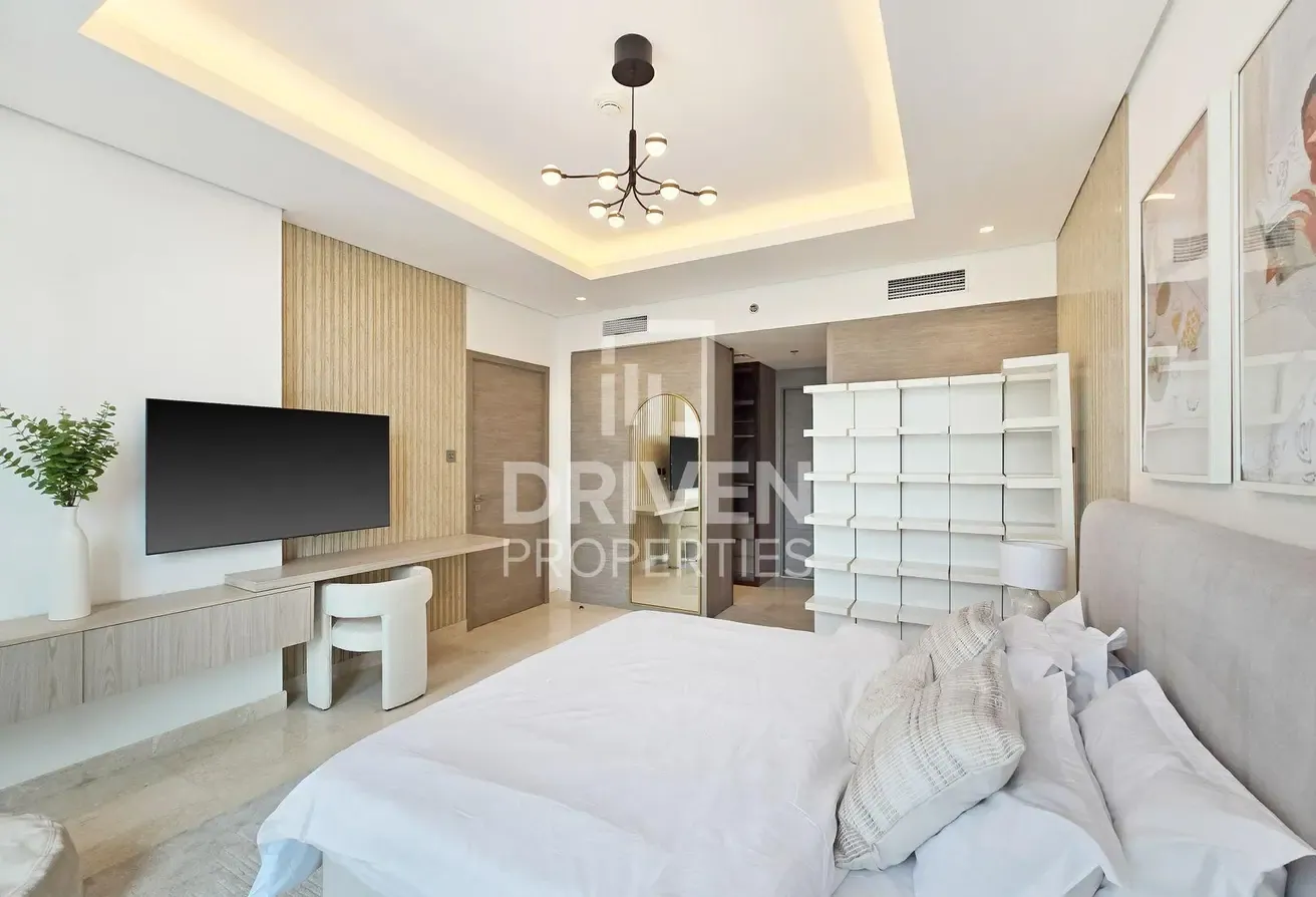 Burj Khalifa View | High Floor | Ready to Move in