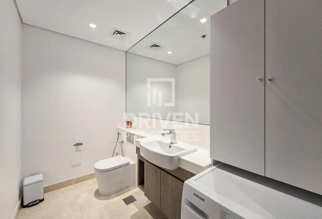Burj Khalifa View | High Floor | Ready to Move in