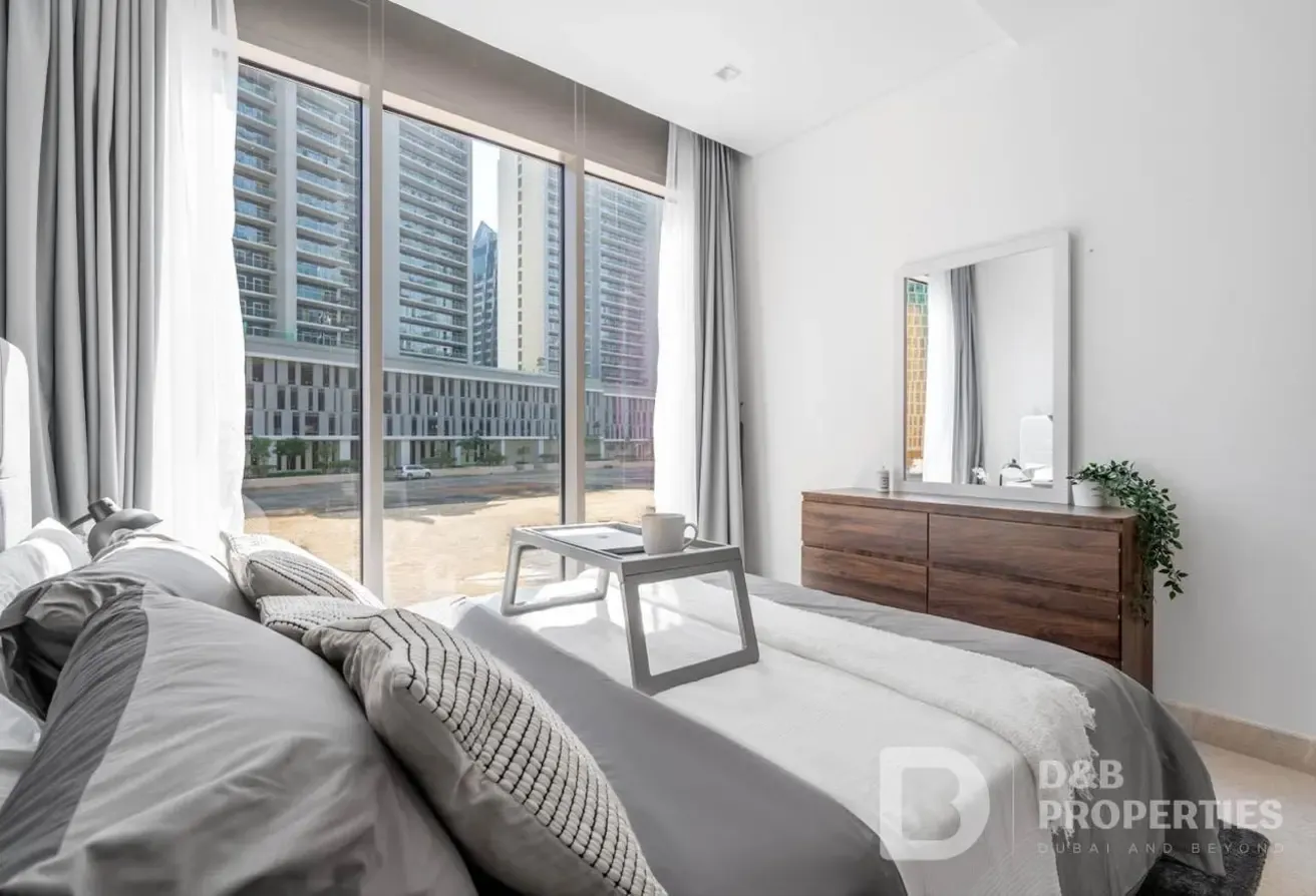 PRIME LOCATION | BRIGHT INTERIOR | STYLISH