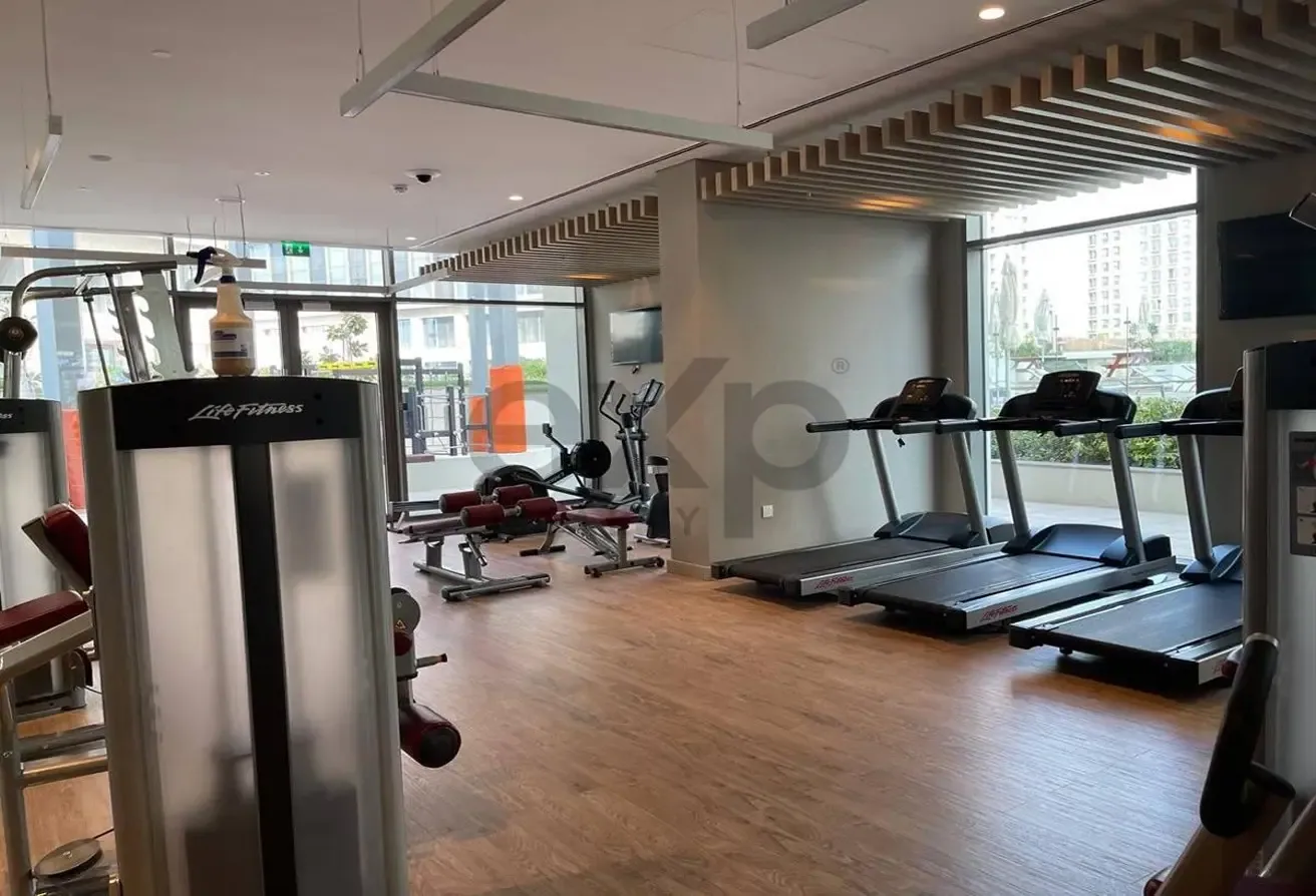 Luxury Studio | Prime Location  | 12 Cheques