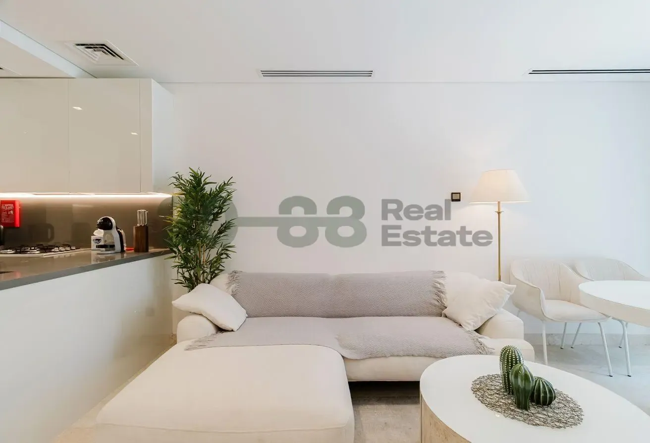 Prime Location l Huge Layout l Easy Access
