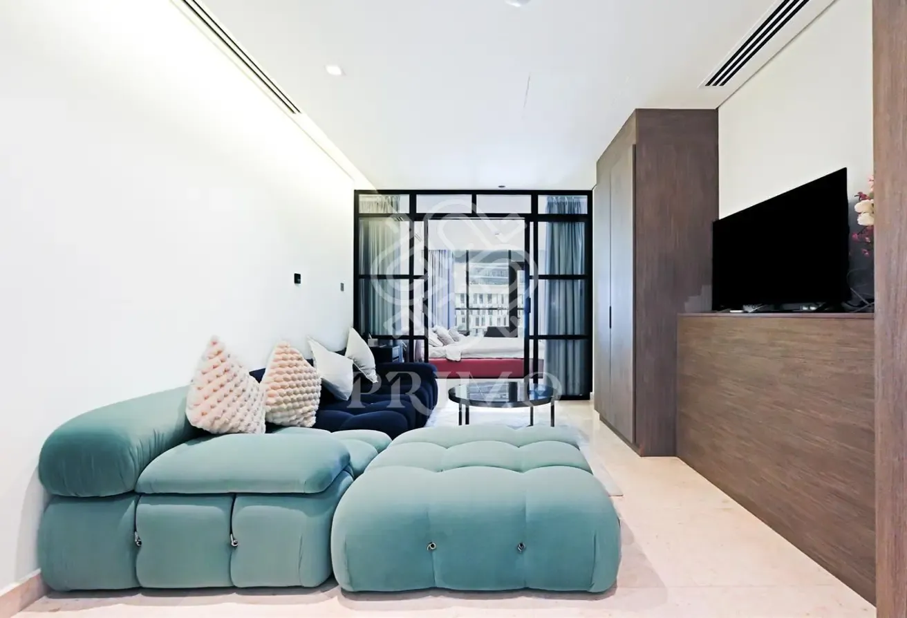 Fully furnished I Best layout I flexible cheques