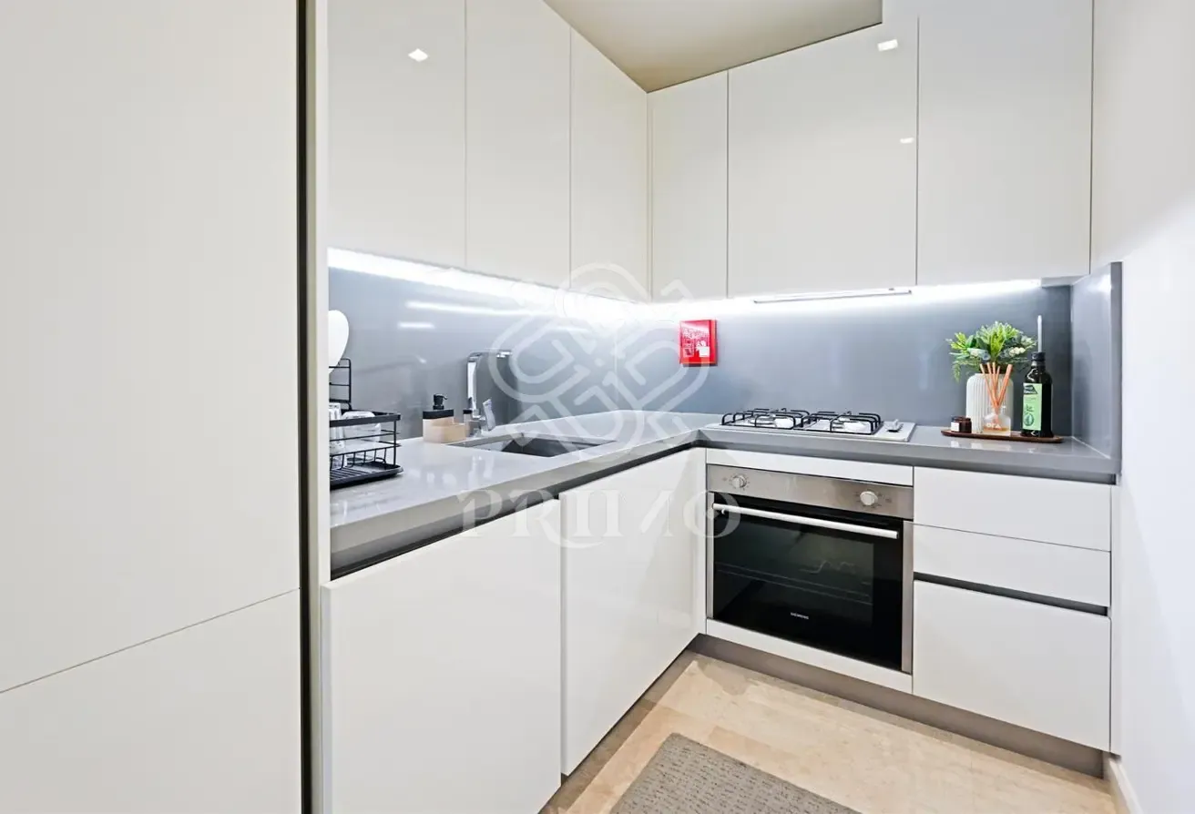 Fully furnished I Best layout I flexible cheques