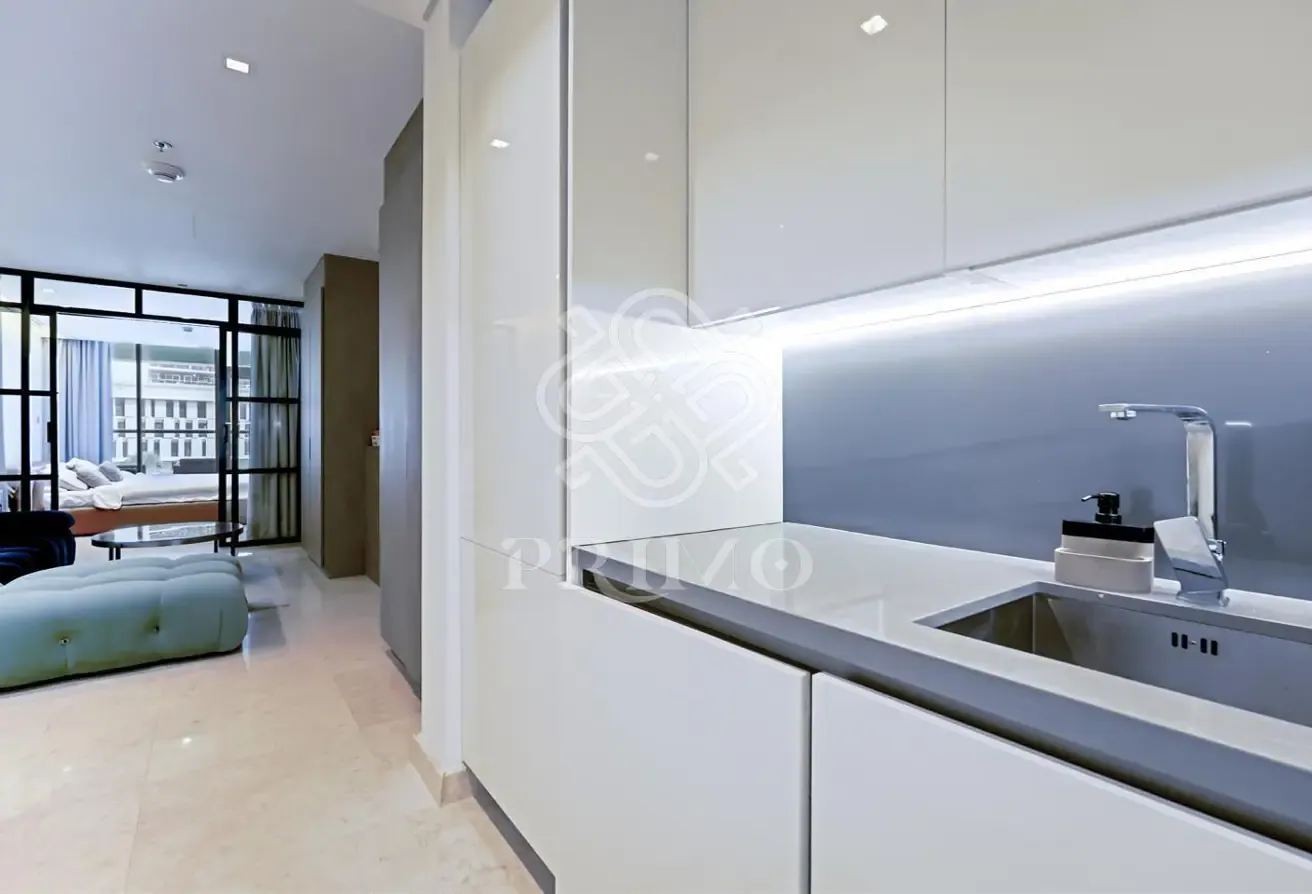 Fully furnished I Best layout I flexible cheques