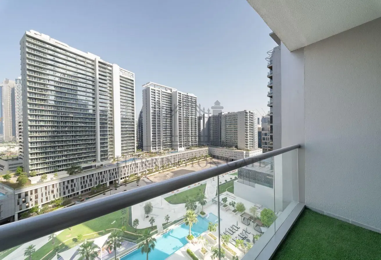 Pool View Premium Studio | Prime Location | Ready
