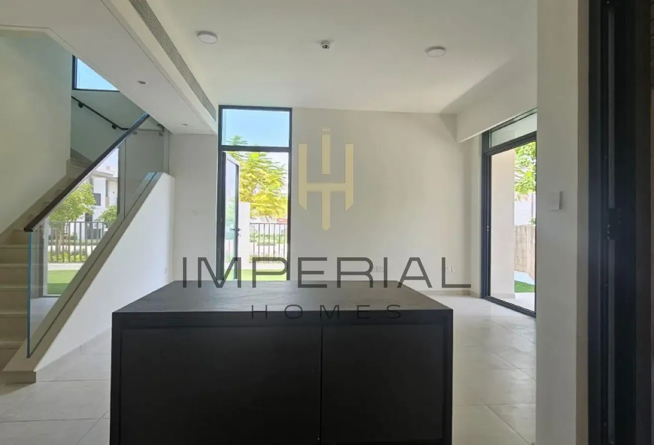 Corner 4 Bed Townhouse | Well Maintained | @190k