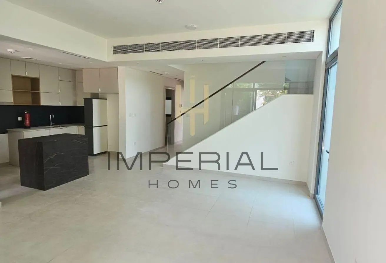 Corner 4 Bed Townhouse | Well Maintained | @190k