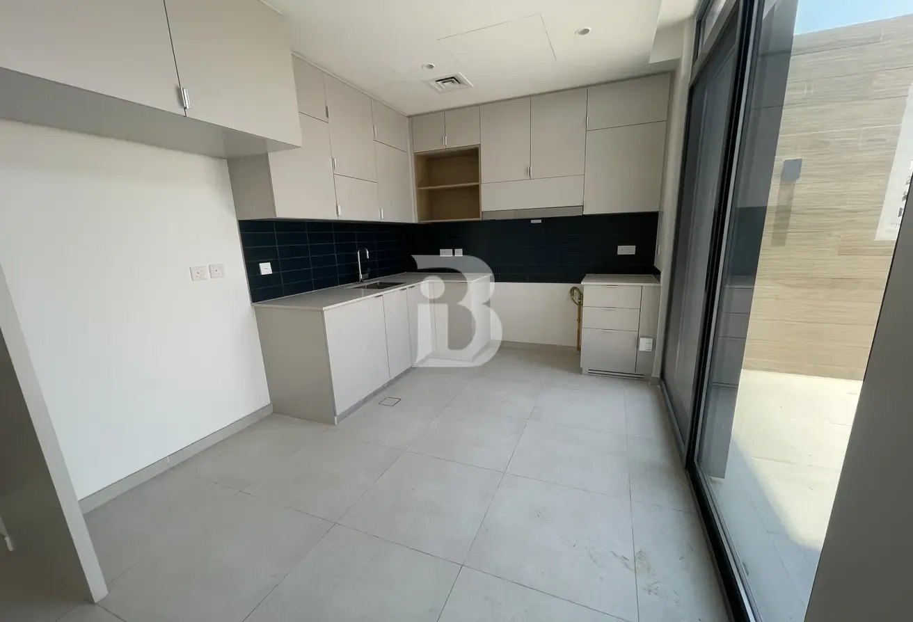 High-End 4-Bedroom Triplex | Backing Wadi River