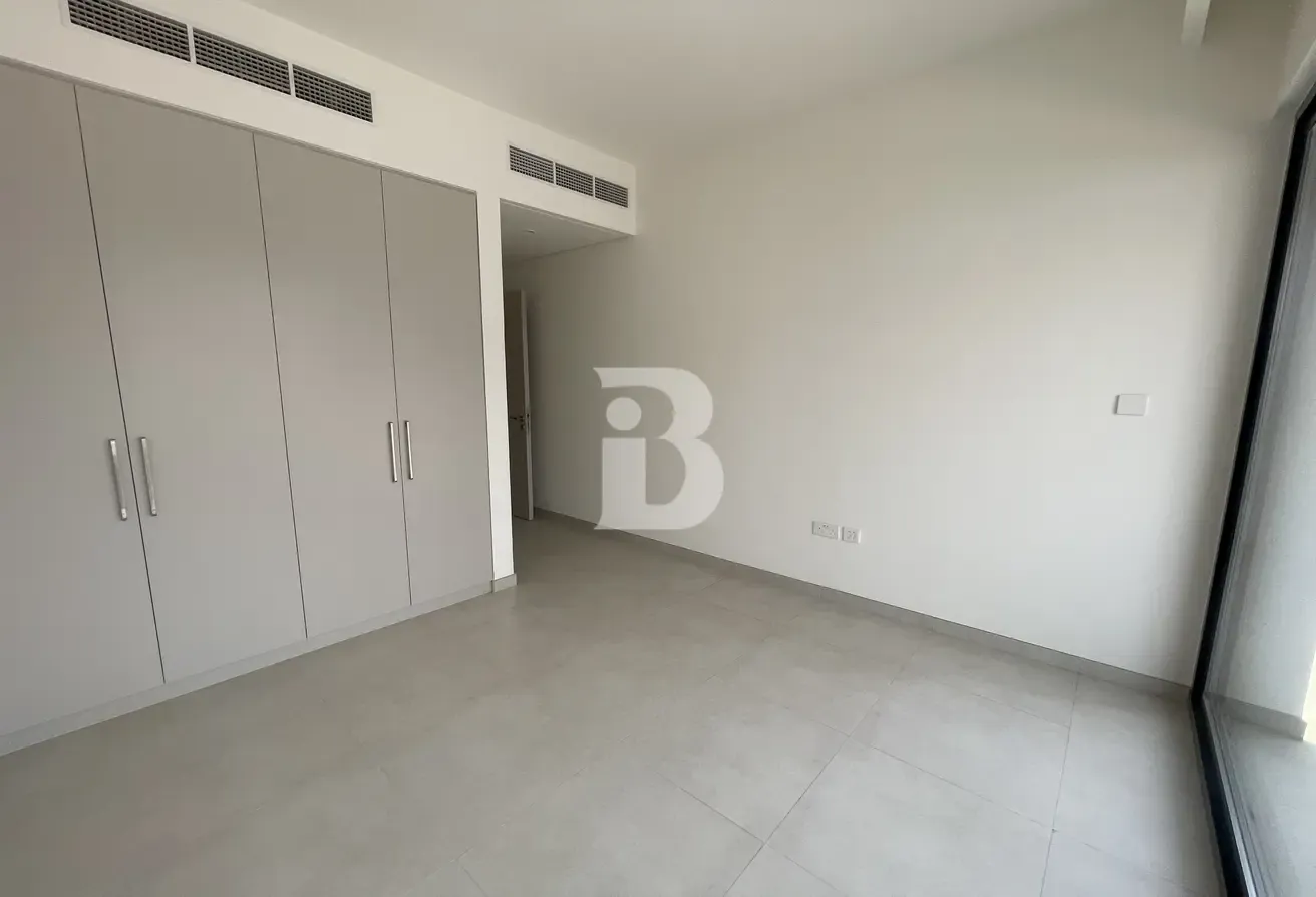 High-End 4-Bedroom Triplex | Backing Wadi River