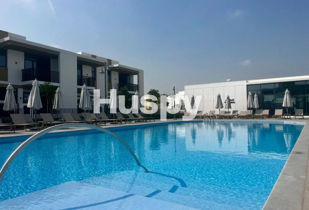 Corner Unit | Brand New | Close to Amenities