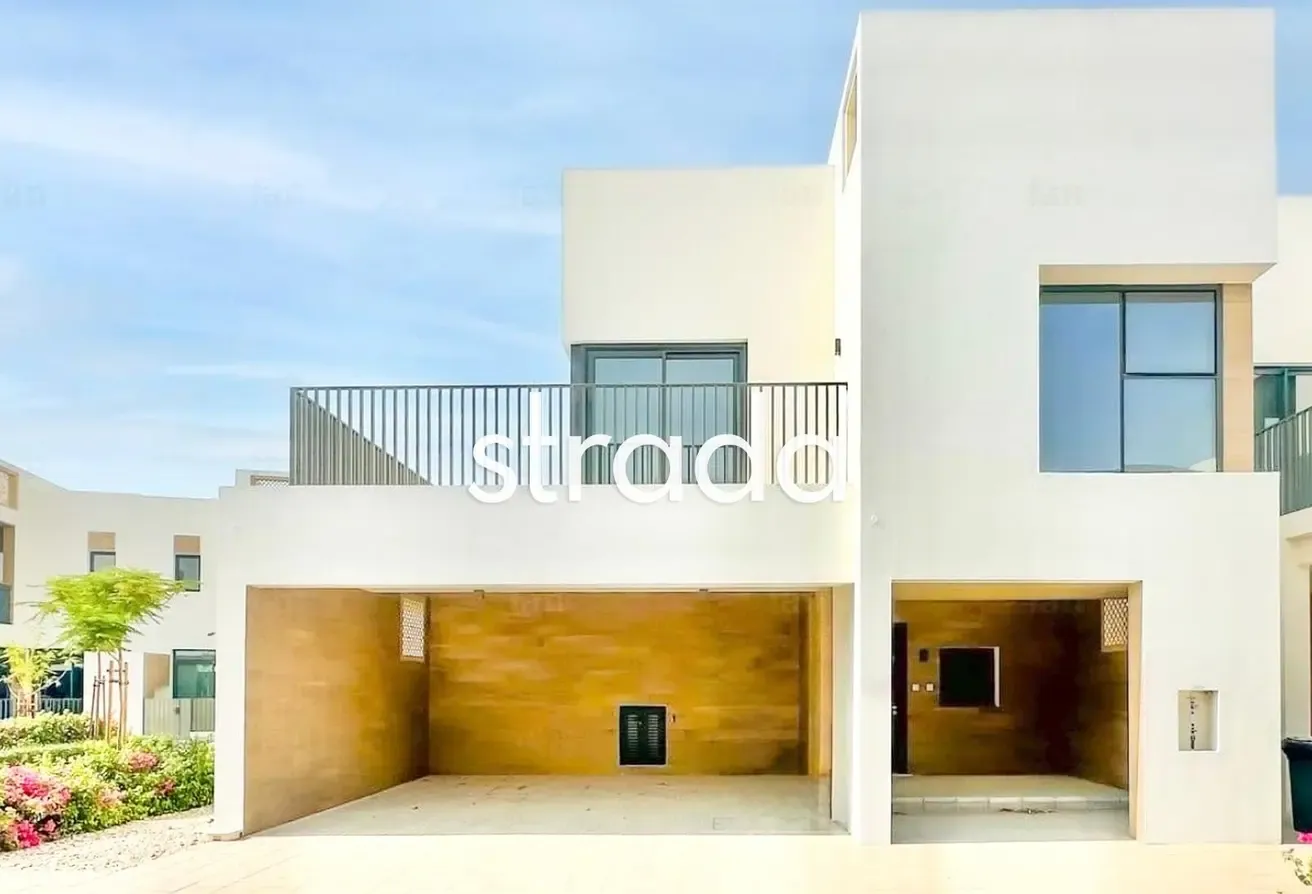 CORNER PLOT | NEXT TO KIDS AREA | VACANT NOW