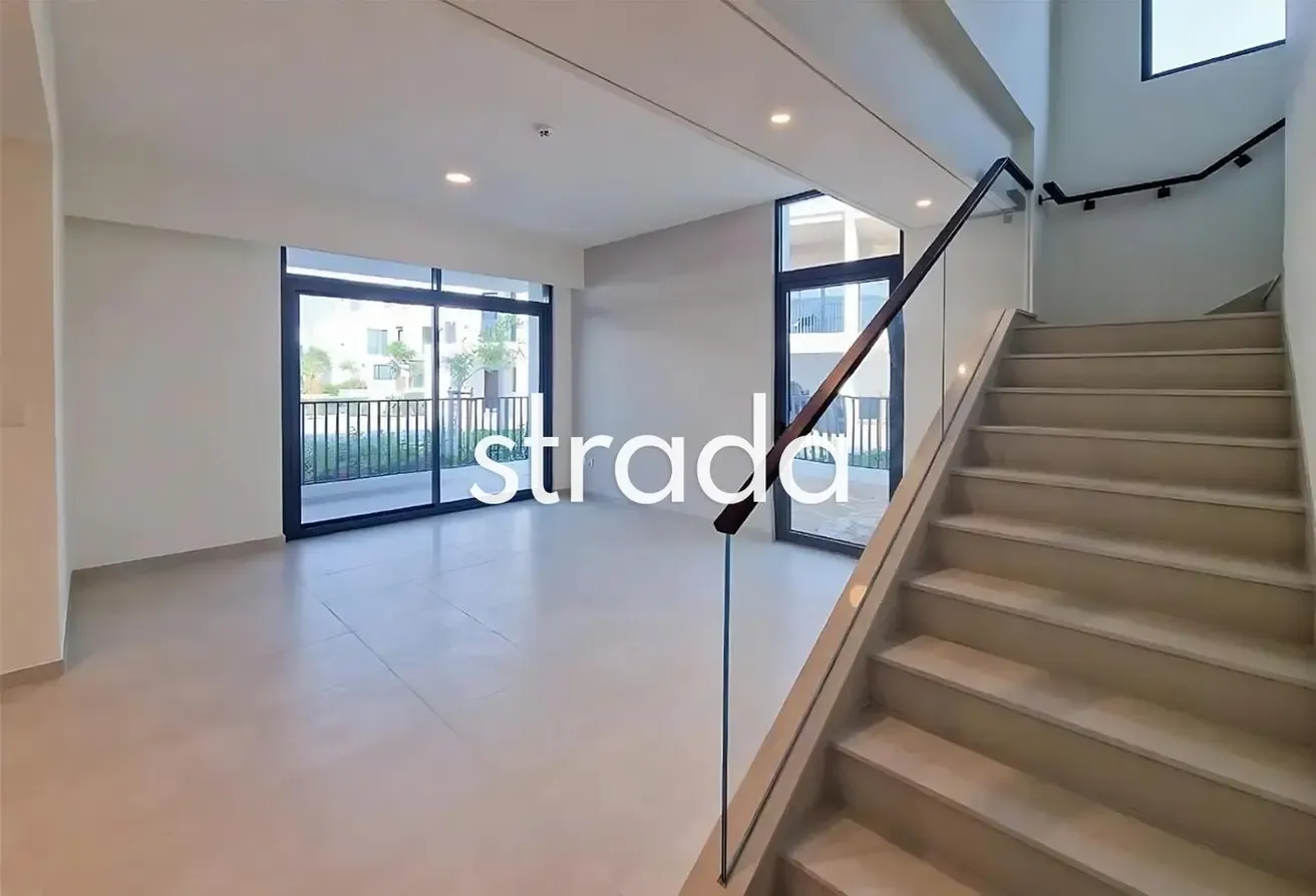 Corner unit | Townhouse | Close to Pool
