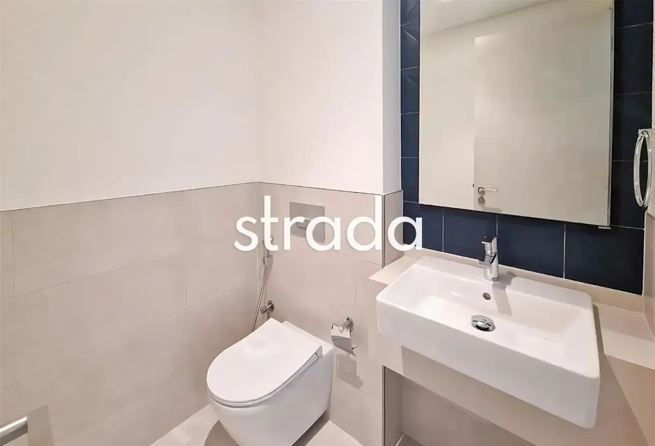 Corner unit | Townhouse | Close to Pool