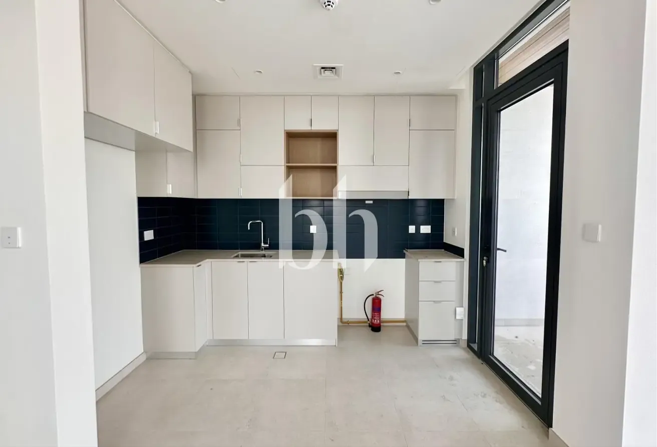 Corner Plot | Quiet Location | Near Amenities