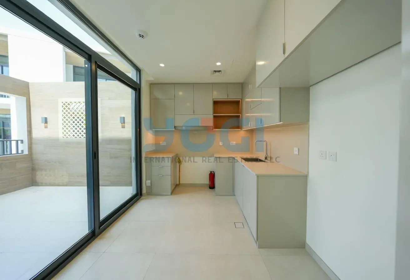 4 Bed - Corner Plot | Brand New | Park View