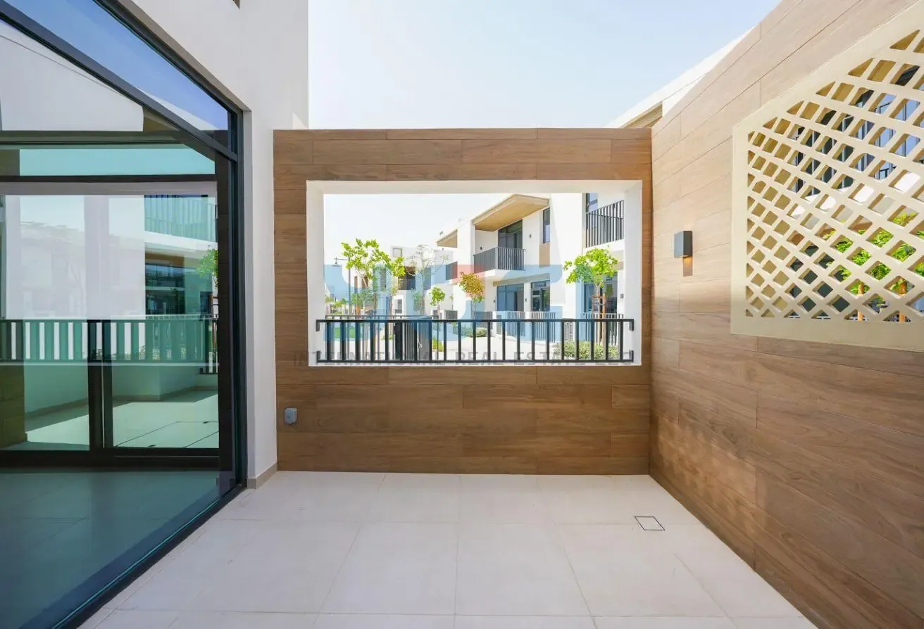 4 Bed - Corner Plot | Brand New | Park View