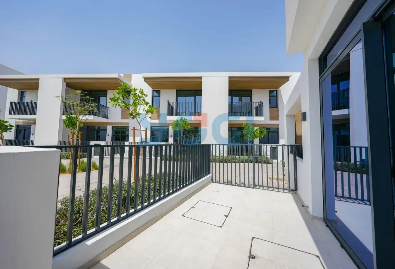 4 Bed - Corner Plot | Brand New | Park View