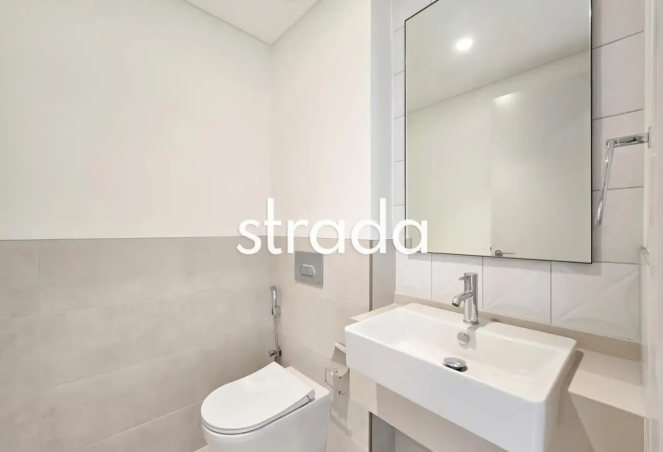 Corner Plot | Townhouse | Brand New