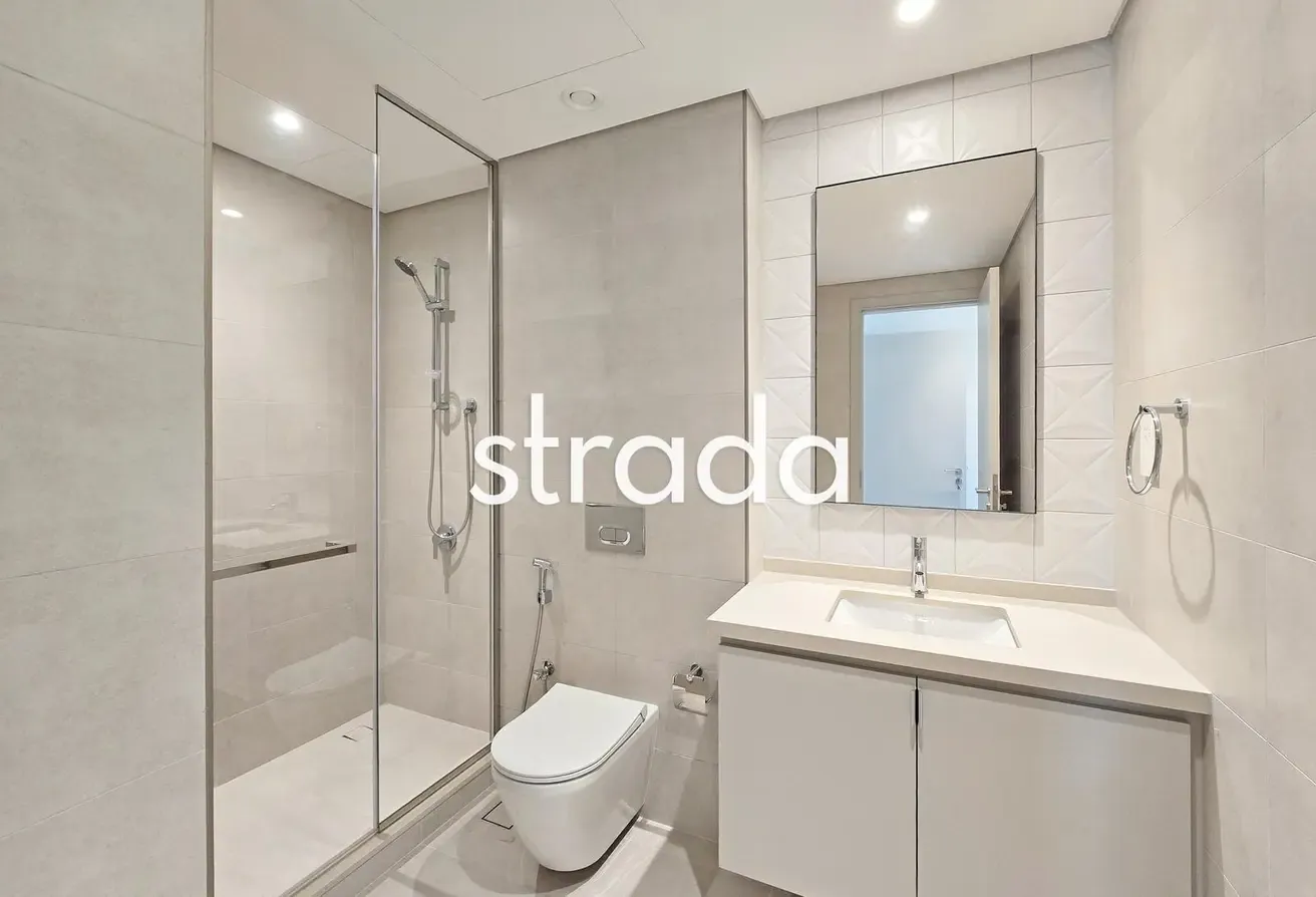 Corner Plot | Townhouse | Brand New