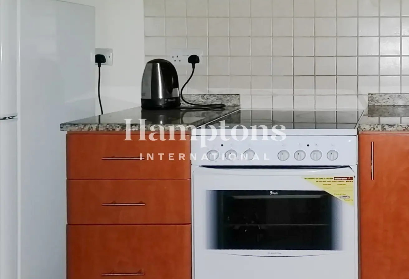 Chiller Free | Vacant | Well Maintained