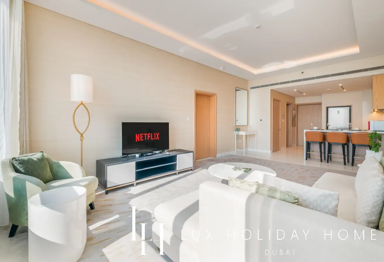 LUX|Iconic Views at Palm Tower|All Inclusive Price