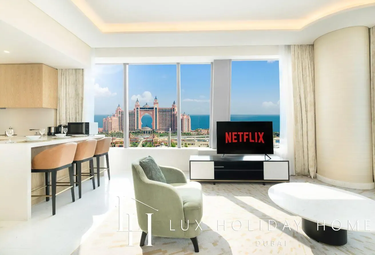 LUX | The Palm Tower Suite 4 | All Inclusive Price