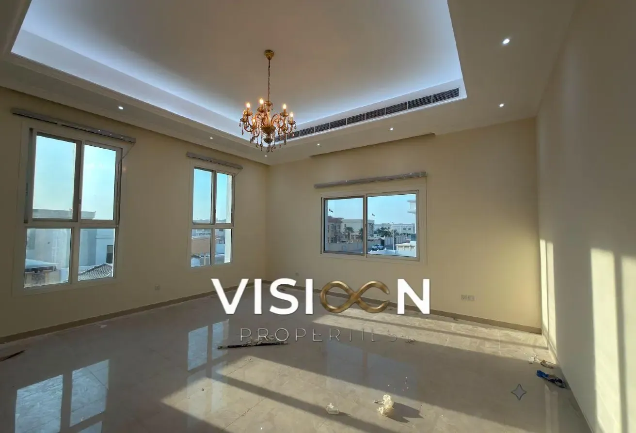 5-Master BR Villa | Private  Garden Elevator
