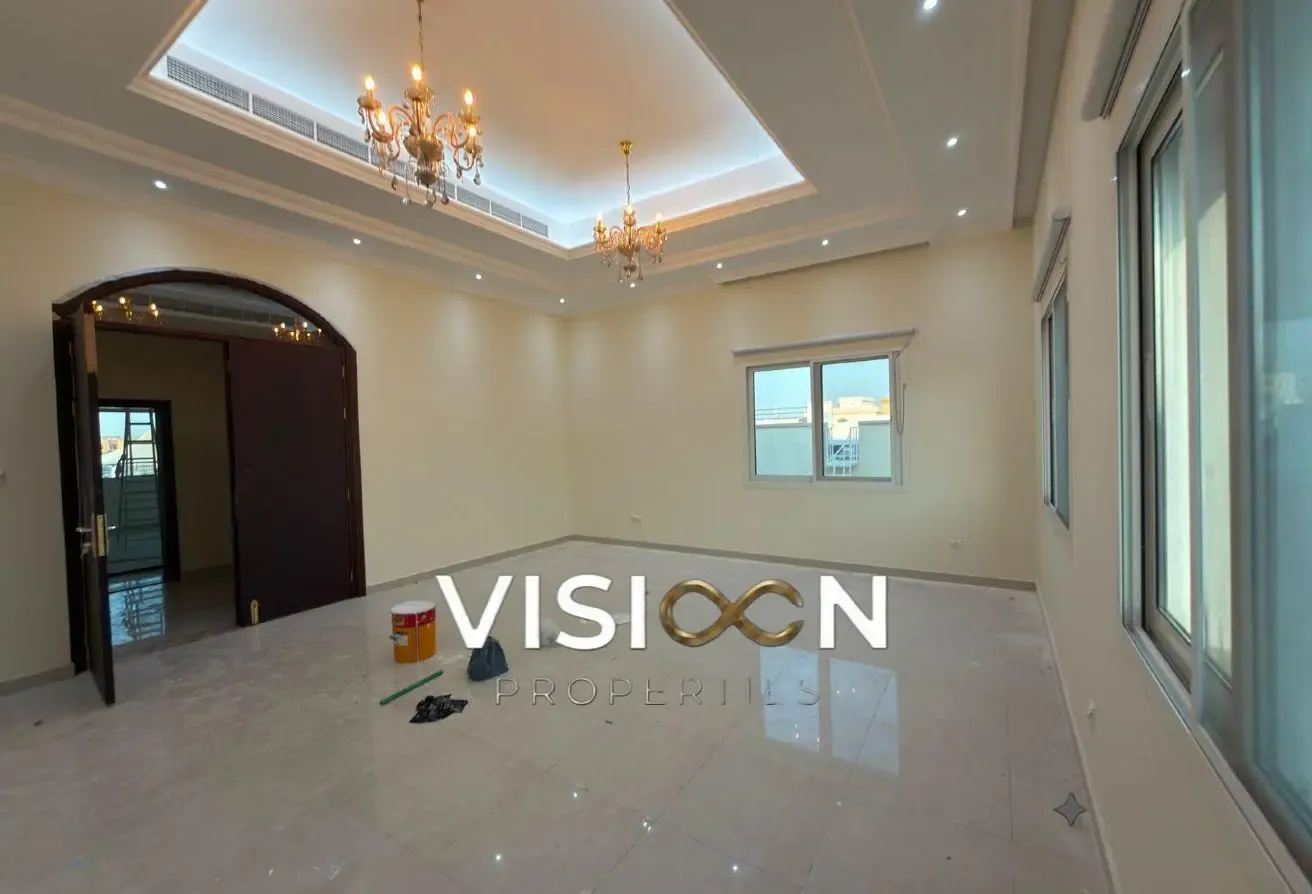 5-Master BR Villa | Private  Garden Elevator