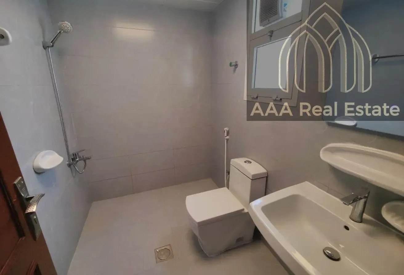 PRIME LOCATION | SPACIOUS YARD | ANNUX