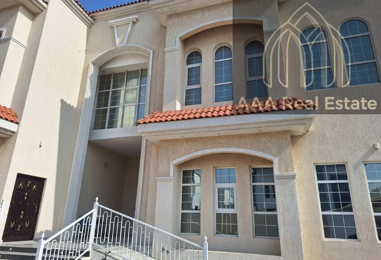 FURNISHED VILLA|STUNNING MODERN STYLE|SERVICEBLOCE