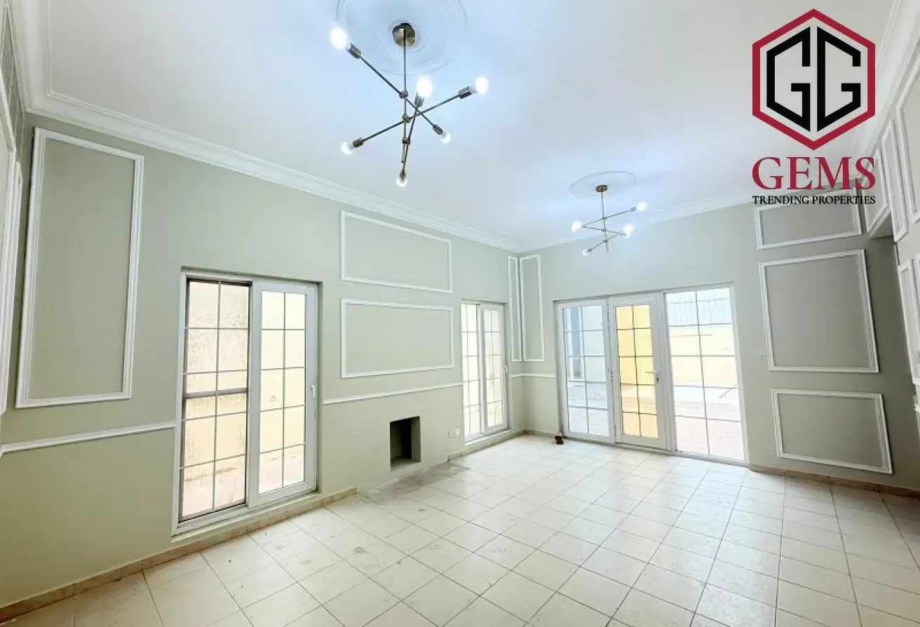 SPACIOUS | GROUND FLOOR VILLA | MAIDS ROOM