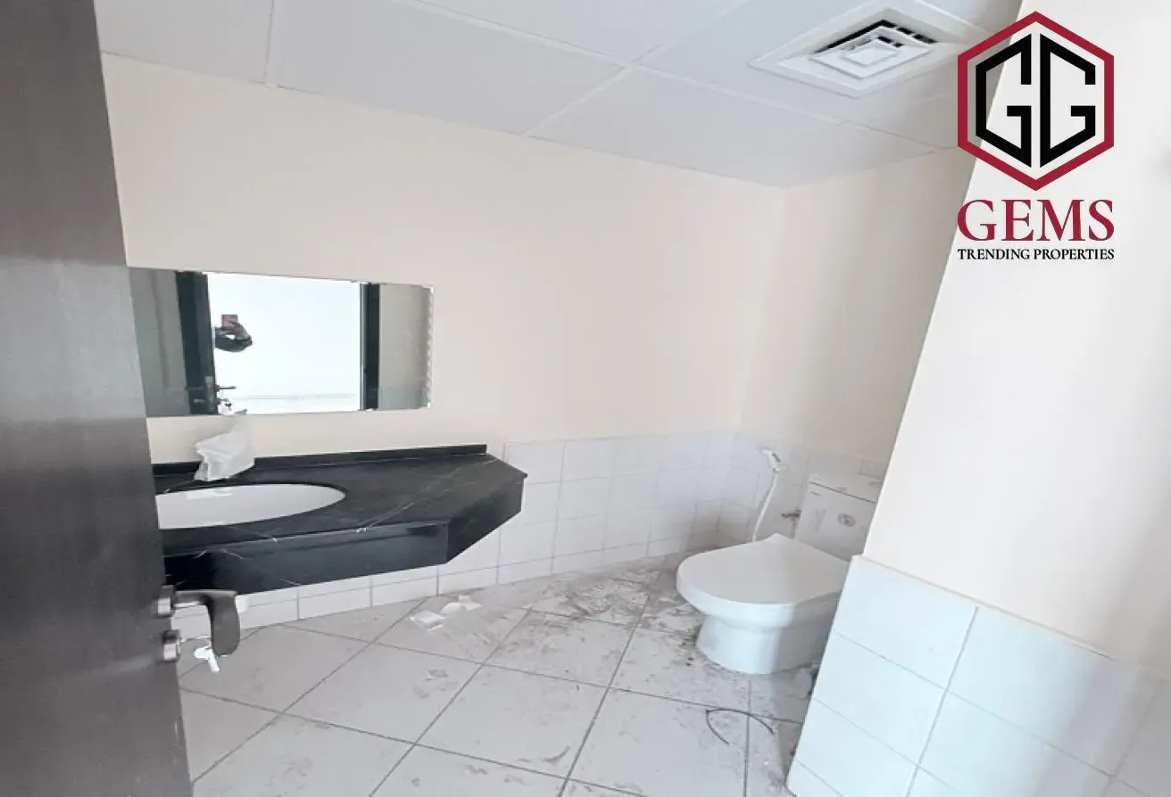 SPACIOUS | GROUND FLOOR VILLA | MAIDS ROOM