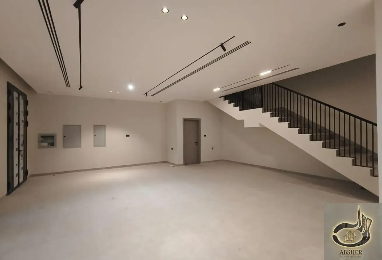 Luxury 4 Bedrooms Modern Design Brand New