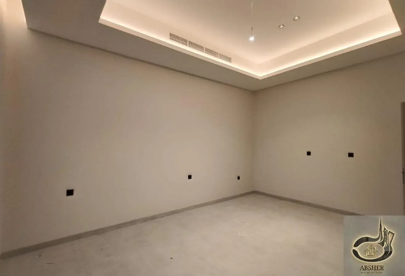 Luxury 4 Bedrooms Modern Design Brand New