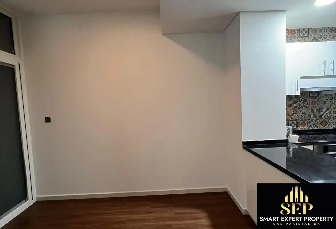 Semi-Furnished 3BR | Vacant | Prime Location