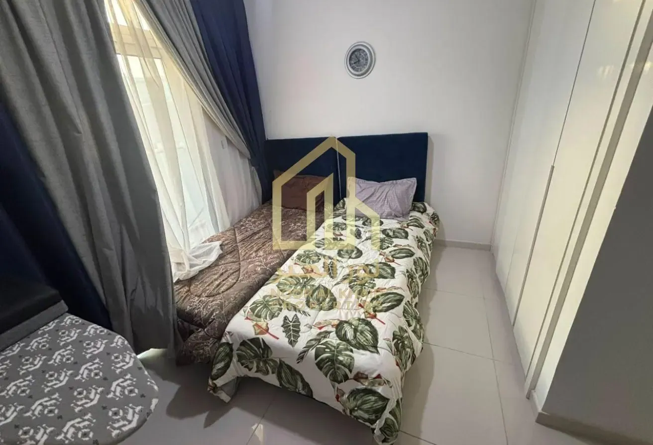 RRM Unit | Furnished | vacant | Prime Location